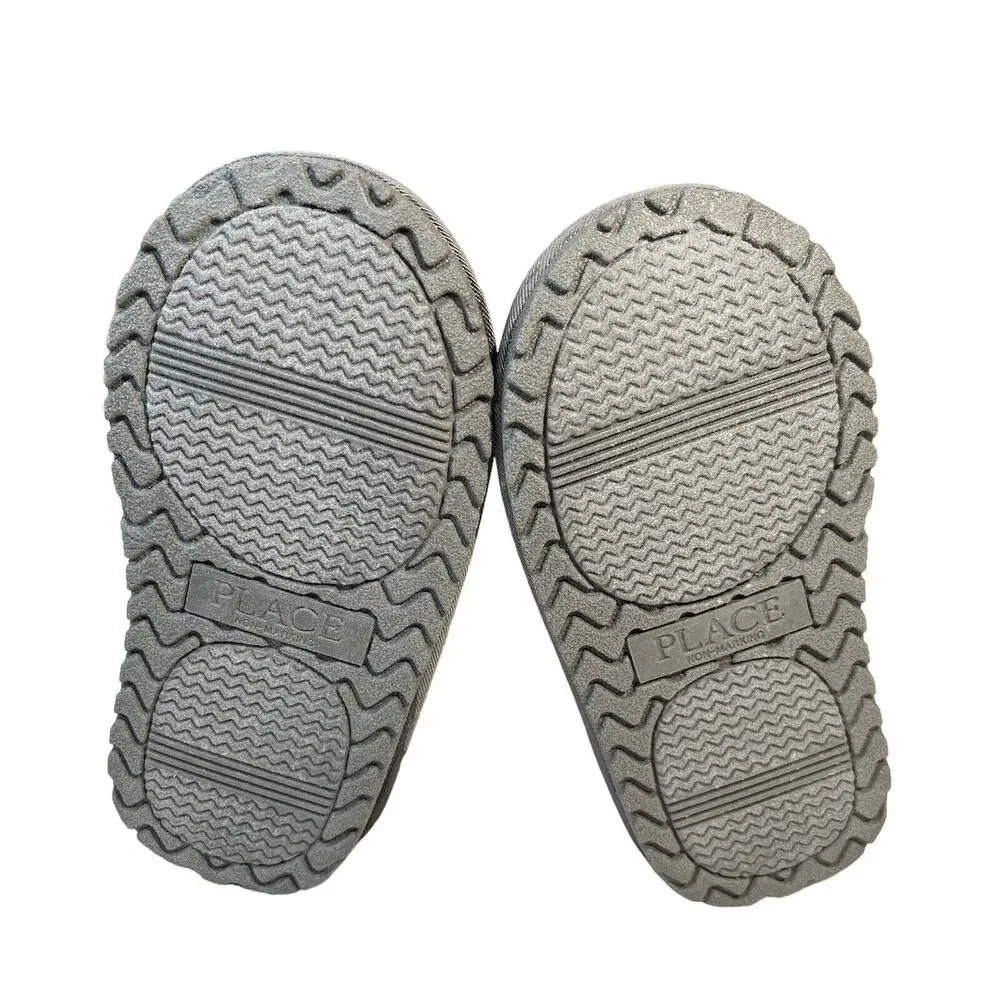 The Children’s Place Toddler Girls Shakey Star Faux Suede Boots Grey Size 5 NWT!